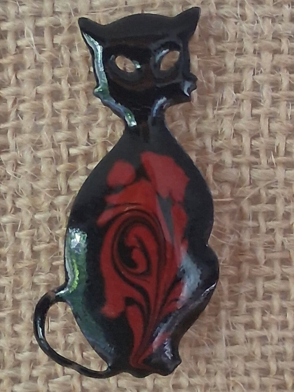 VTG Black Glazed Cat Brooch Pin Red Swirl Enamel